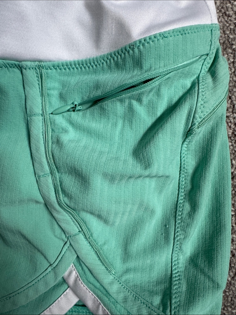Women's Mint Green Hylete Iris shorts with lining - Picture 4 of 5